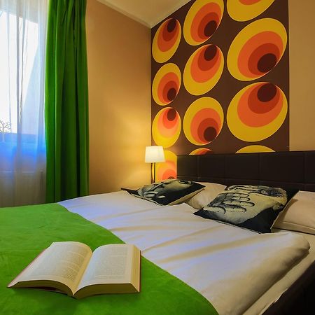 Glow Hostel Wroclaw Luaran gambar