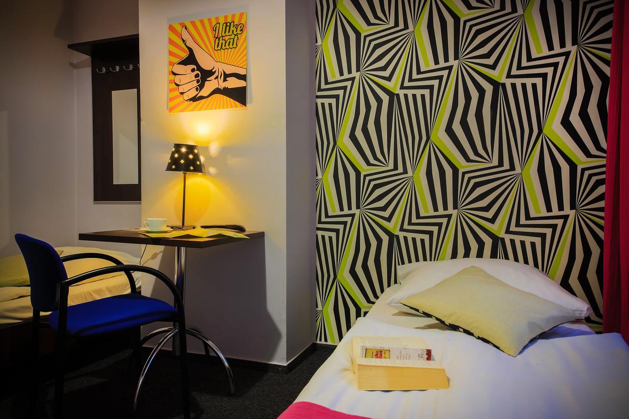 Glow Hostel Wroclaw Luaran gambar
