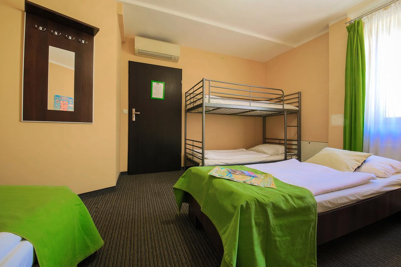 Glow Hostel Wroclaw Luaran gambar