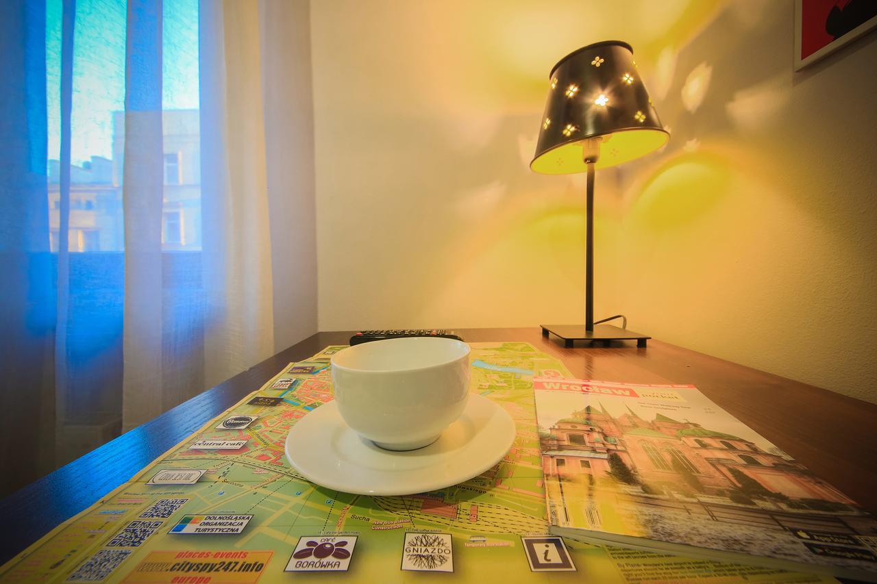 Glow Hostel Wroclaw Luaran gambar
