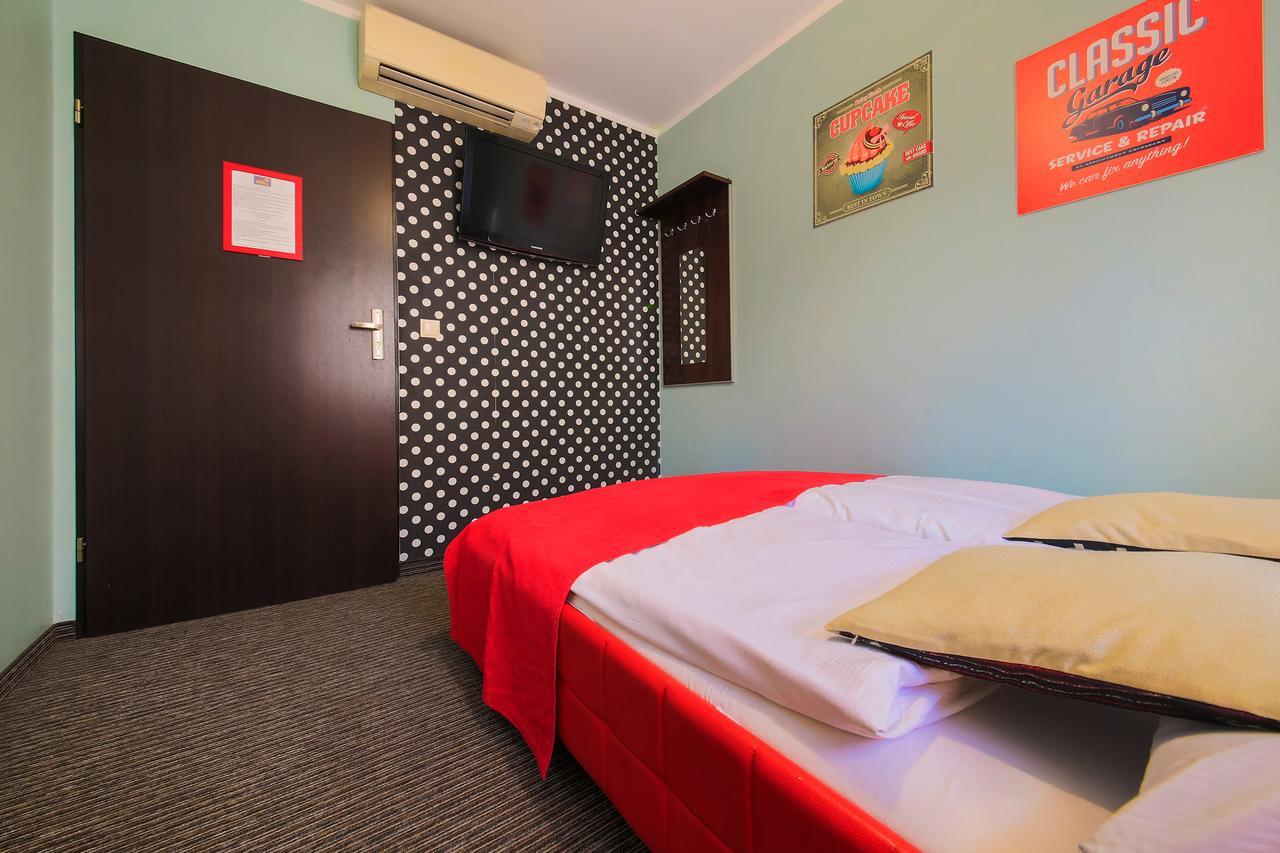 Glow Hostel Wroclaw Luaran gambar